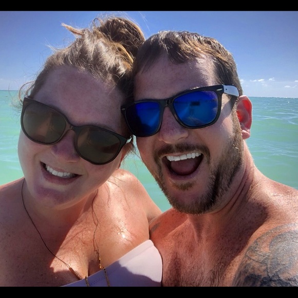 Meet your Posher, Amy - Picture 1 of 1